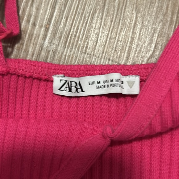 Zara - Picture 2 of 3